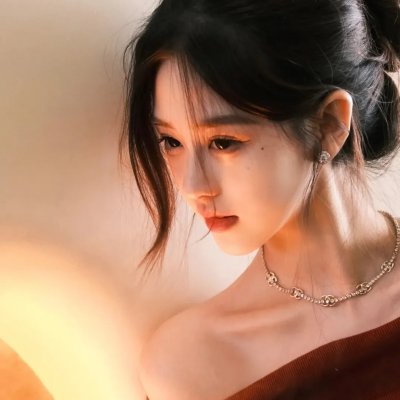 拨雨撩云封面